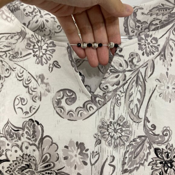 Alfred Dunner size 3X Gray Floral Paisley Stretch 3/4 Sleeve Comfy Preppy Top - Picture 3 of 8